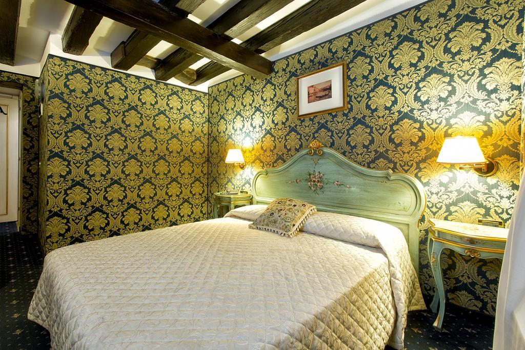 Ca' Della Loggia Bed & Breakfast Venice Exterior photo