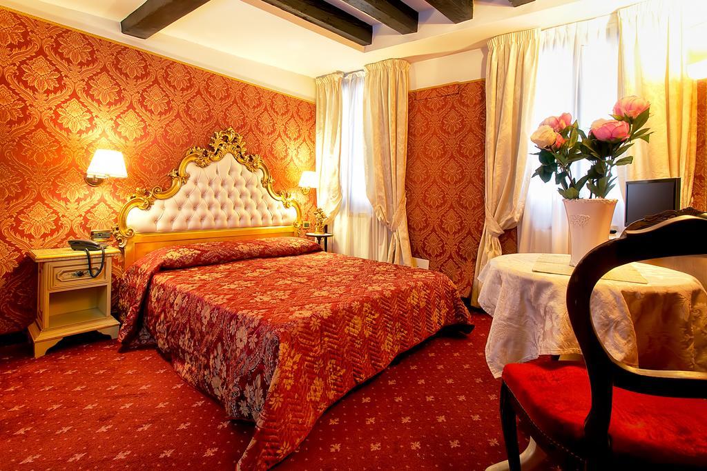Ca' Della Loggia Bed & Breakfast Venice Exterior photo
