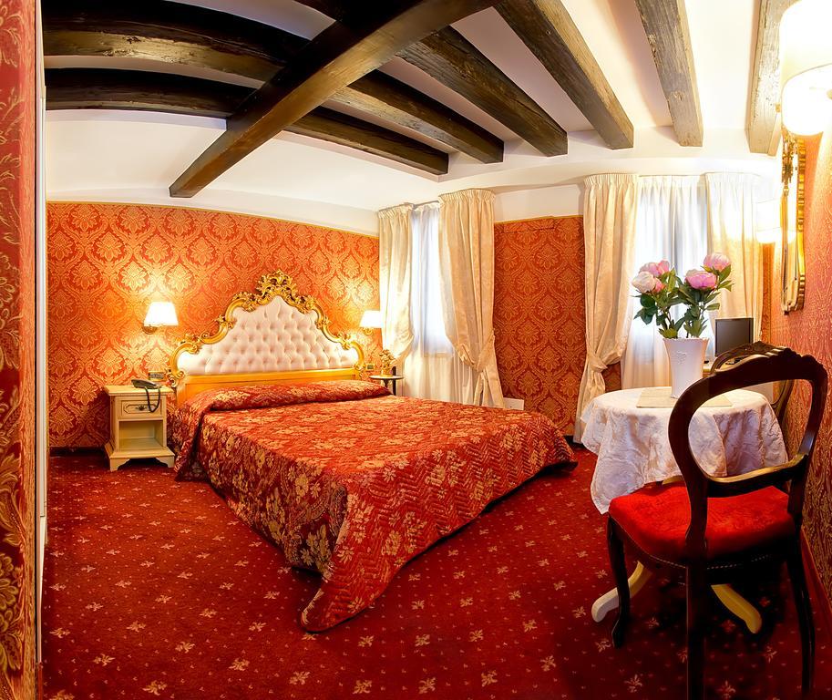 Ca' Della Loggia Bed & Breakfast Venice Exterior photo