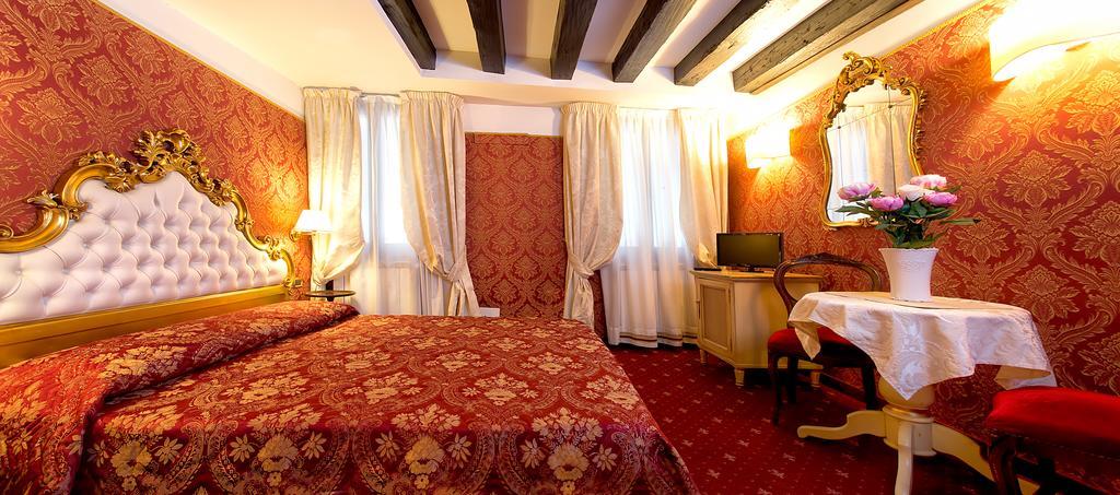 Ca' Della Loggia Bed & Breakfast Venice Exterior photo