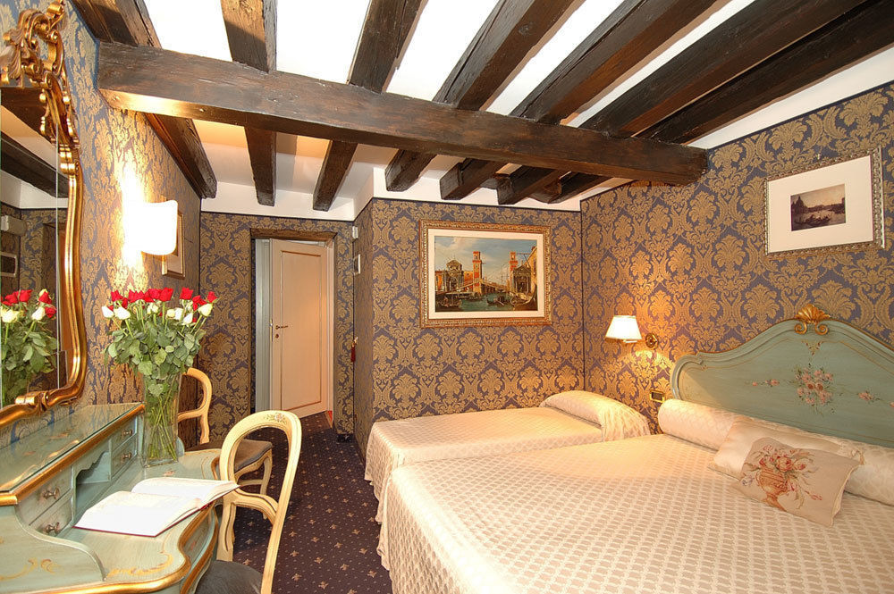 Ca' Della Loggia Bed & Breakfast Venice Exterior photo